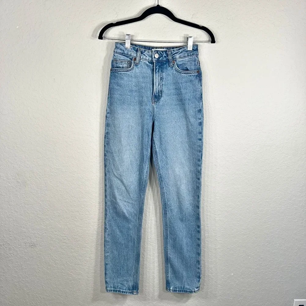 Reformation Liza Ultra High Rise Slim Straight Jeans in Malta - Picture 10 of 11